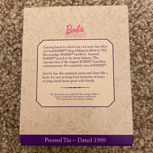 Hallmark Barbie Lunchbox Ornament NWT collectible - Picture 2 of 3